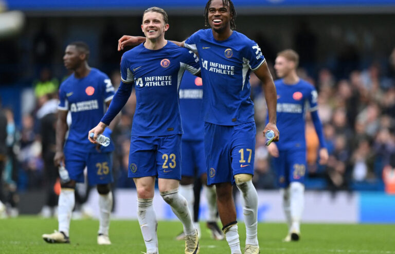 Chelsea advances to FA Cup semi-finals after tense match against Leicester